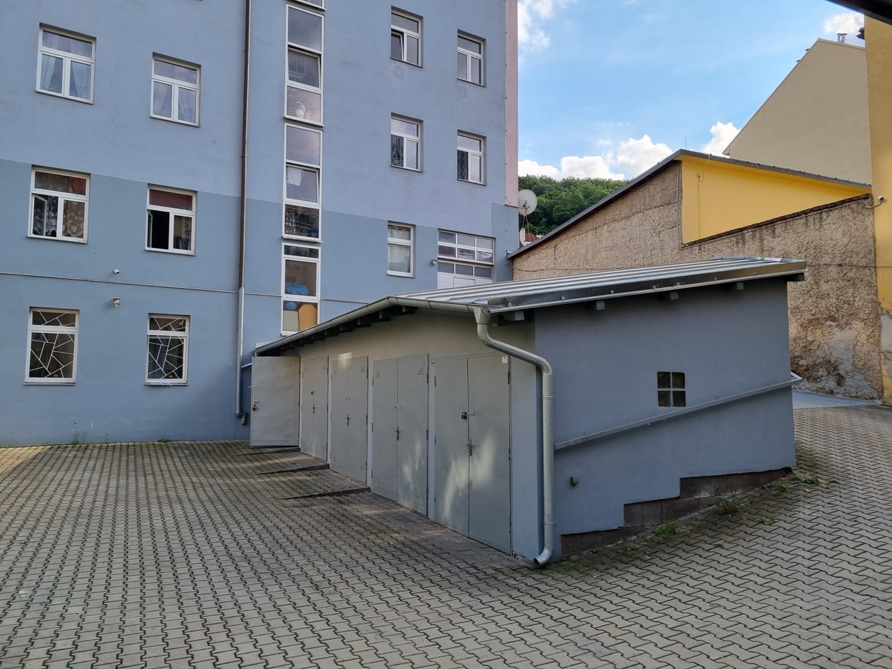 Bytový dům Na Neklance